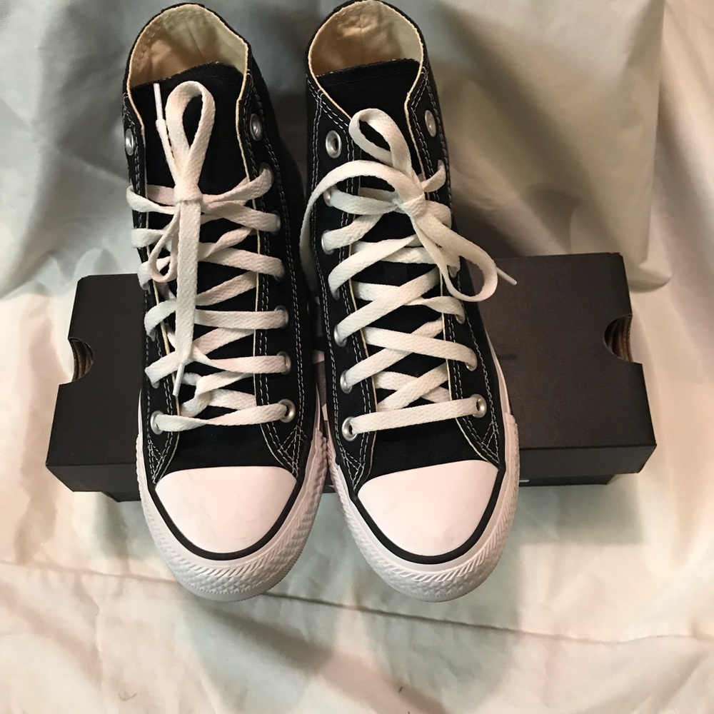Hi-top Black Converse